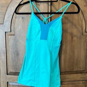 Lululemon tank